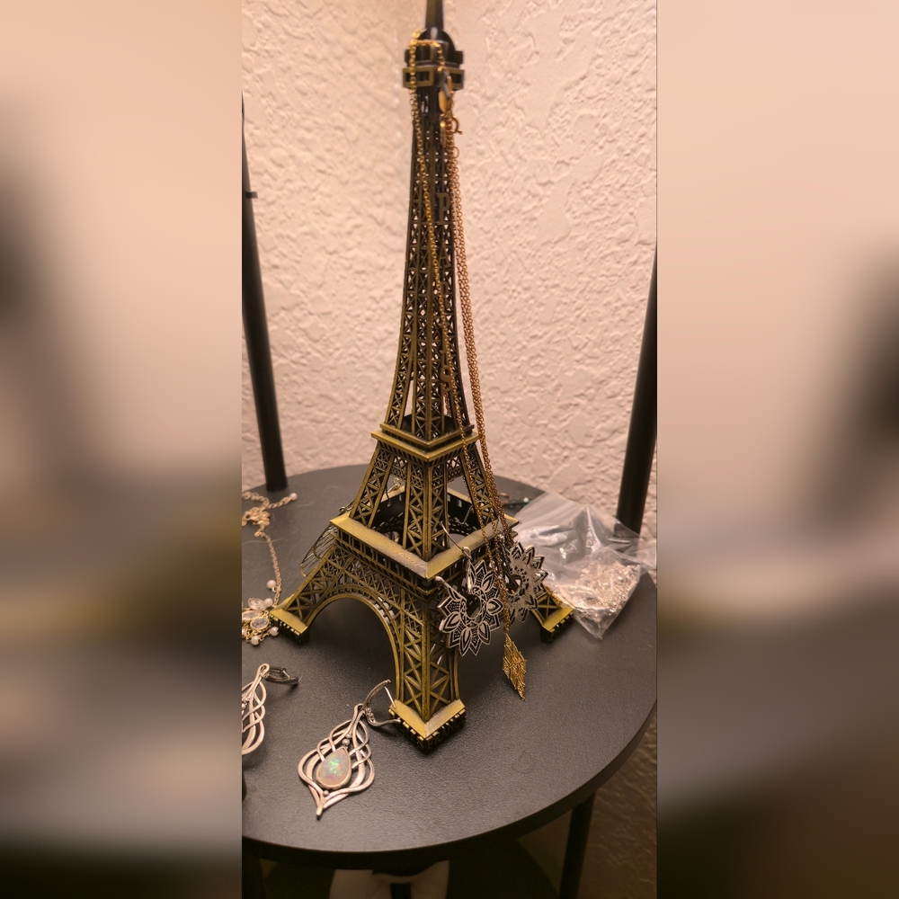 Elegant Gold and Silver Eiffel Tower Jewelry Holder